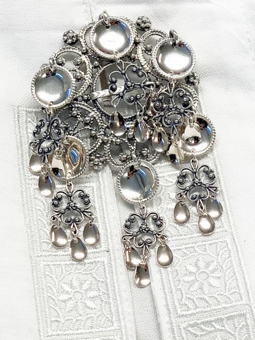 Hovedbilde Mellomstor sølje oksidert - Bunadsølv - 15529